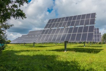 Ultimate Beginner's Guide to Going Solar