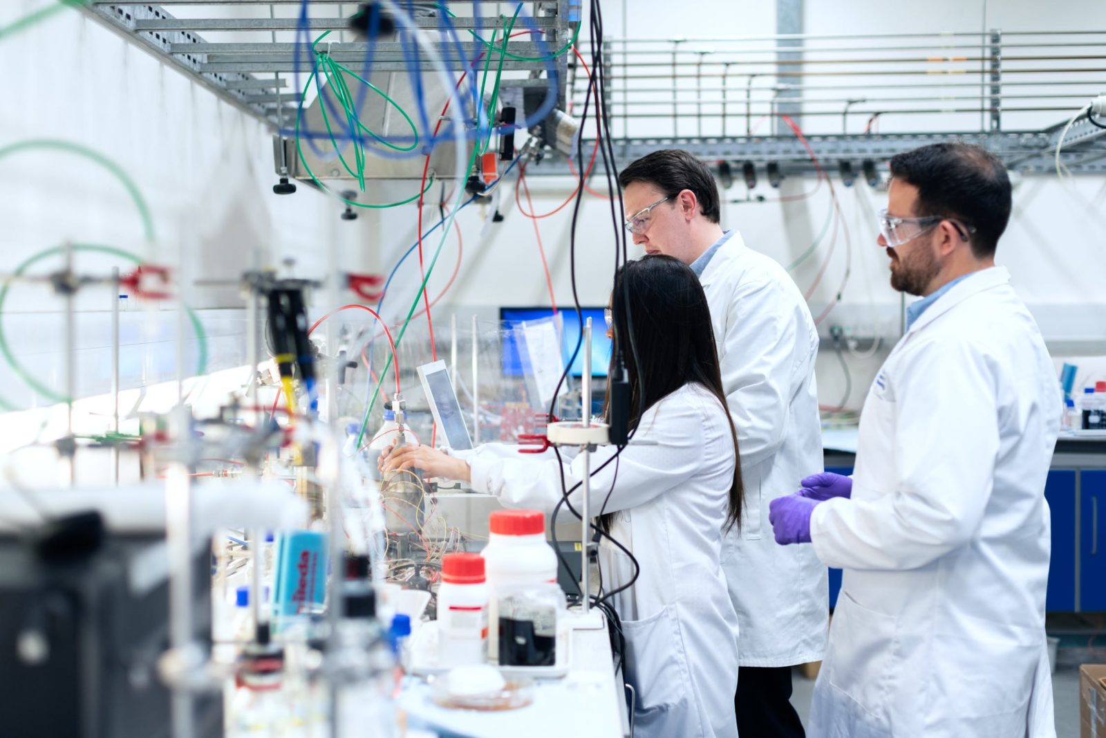 How Is Technology Used in Laboratories?